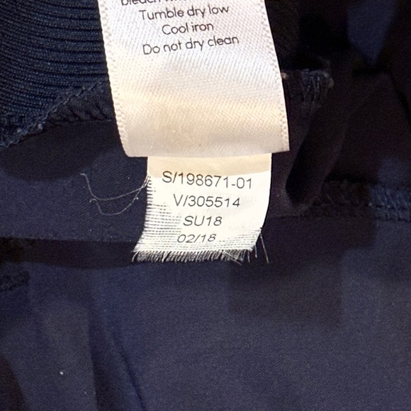 Women’s ATHLETA Brooklyn Mid Rise Ankle Pant- Navy. Size 2 - Picture 7 of 15